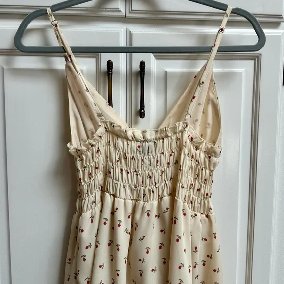 NWT Princess Polly Roza Mini Dress in Beige with Red Floral Print Size 4 - Picture 7 of 15